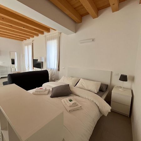 Residence Duomo Castelfranco Veneto Buitenkant foto